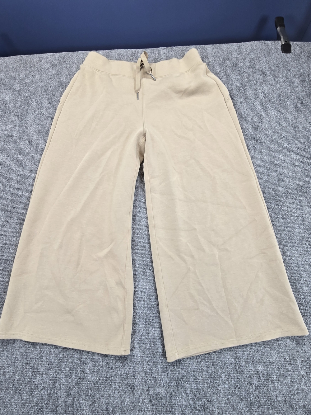 SPANX AirEssentials Cropped Wide Leg Pants Petite L Beige Drawstring Athleisure
